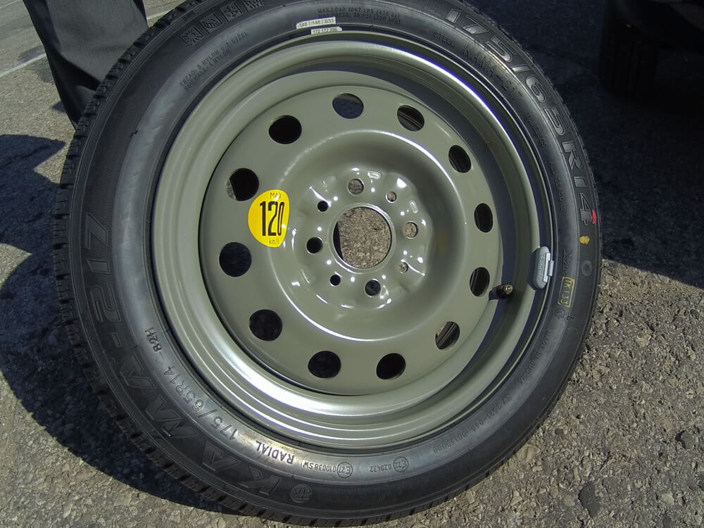 Докатное колесо для автомобилей ВАЗ с шинами Pirelli. Автомобили Лада Калина 2. Новости, описание, видео.