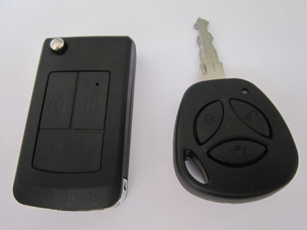 Ключи с брелоками, авто семейства Гранта/Калина-2