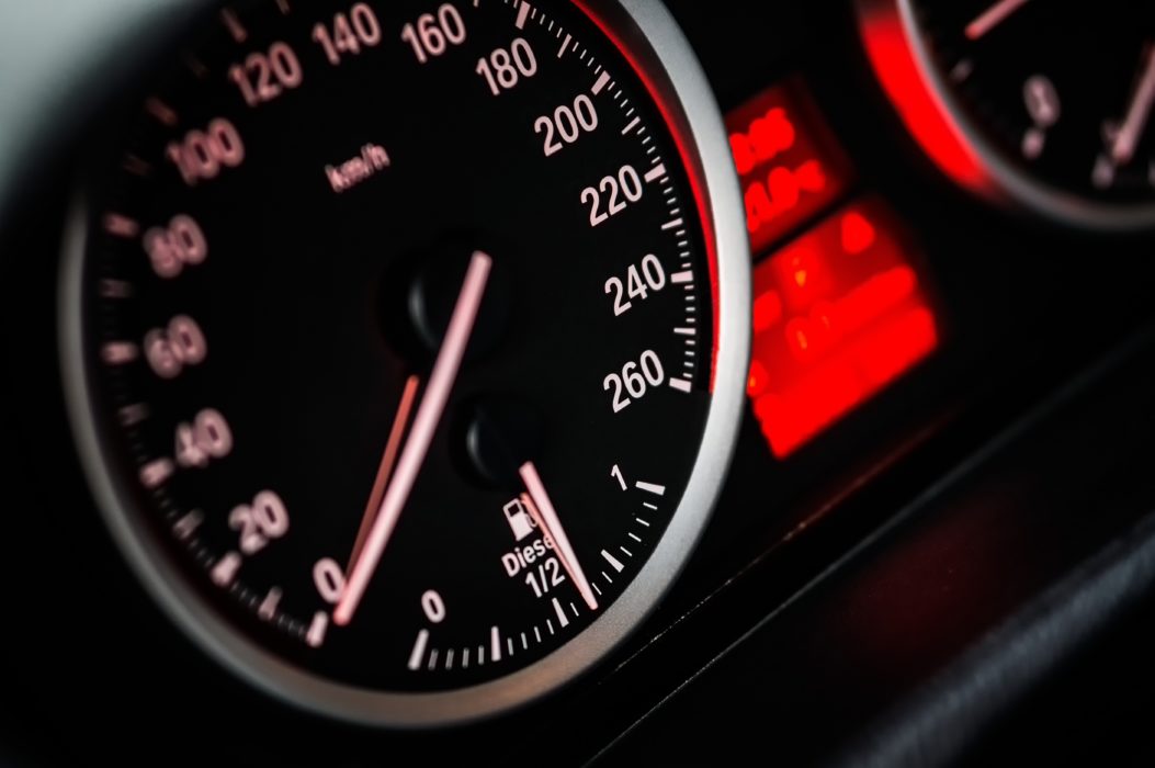 Расчет скорости автомобиля по передаточным числам