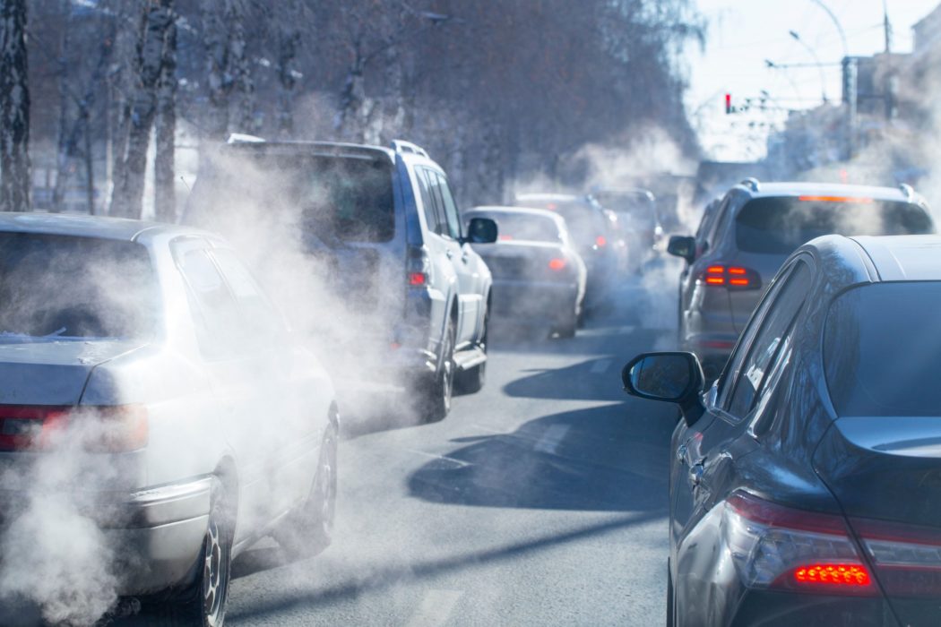 Загрязнение воздуха выхлопными газами автомобилей