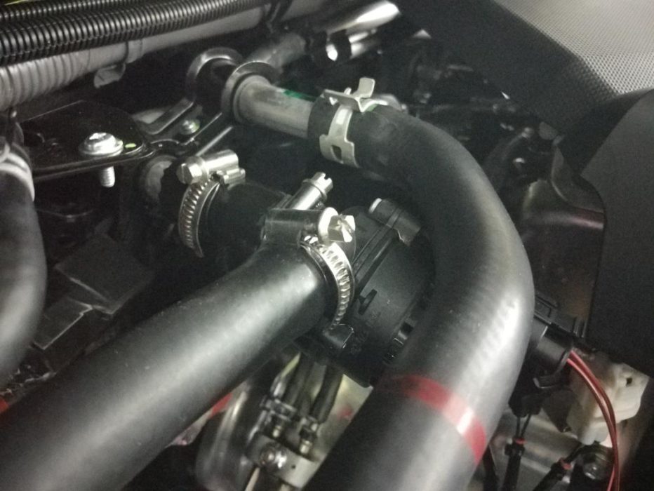 Как сделать подогреватель двигателя 220 В без помпы?
