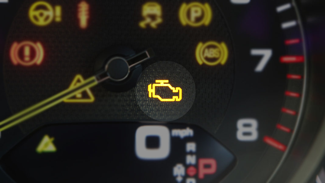 Что делать, если в машине загорелся значок Check Engine?