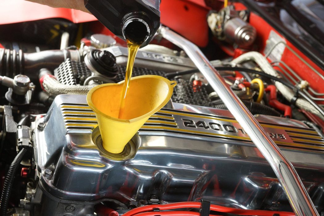 Замена моторного масла в двигателе автомобиля — советы специалистов