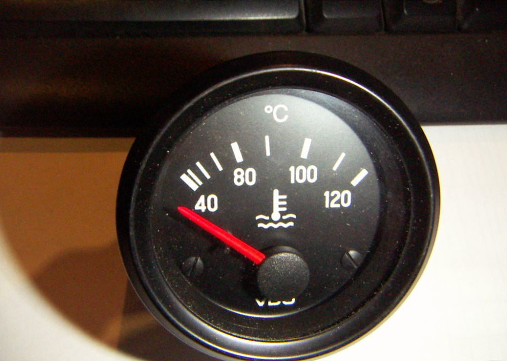 Система охлаждения двигателя — как устроен индикатор температуры?