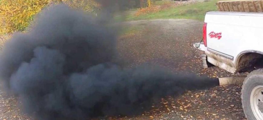Причина черного дыма из выхлопной трубы дизеля