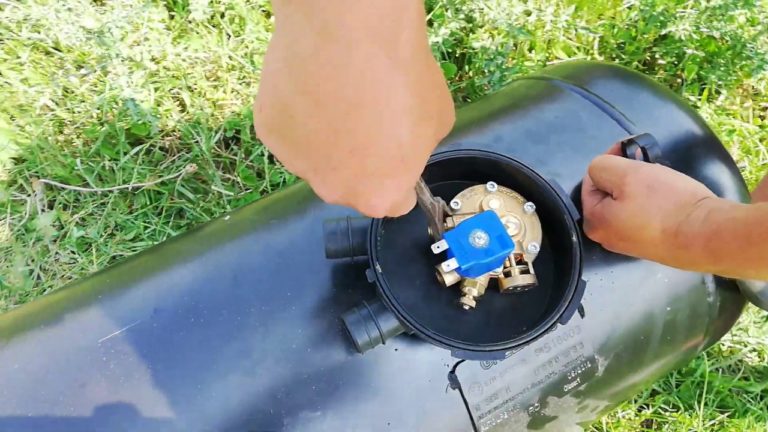 Особенность слива конденсата с газового редуктора своими руками