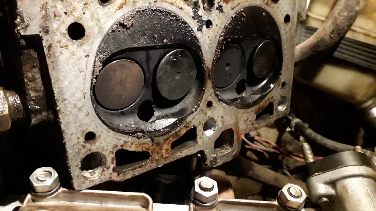 На каких двигателях ВАЗ не гнет клапана?