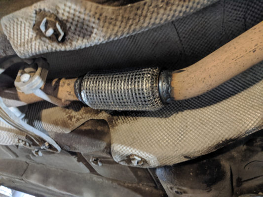 Диагностика и замена гофры глушителя Лады Веста