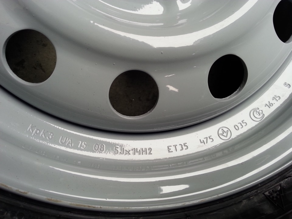 Как подобрать качественные колесные диски Лада Веста?