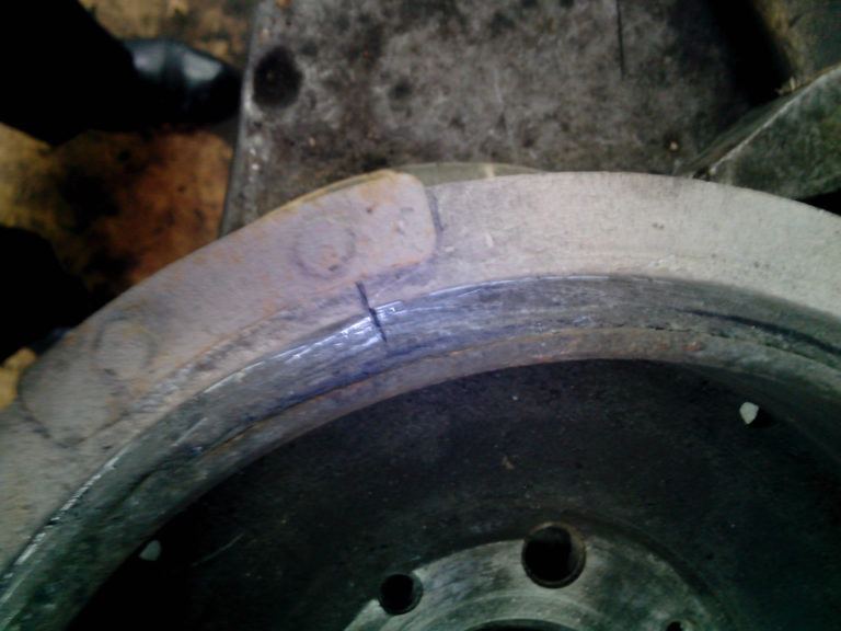 Каков допустимый износ тормозного барабана - диагностика и признаки износа
