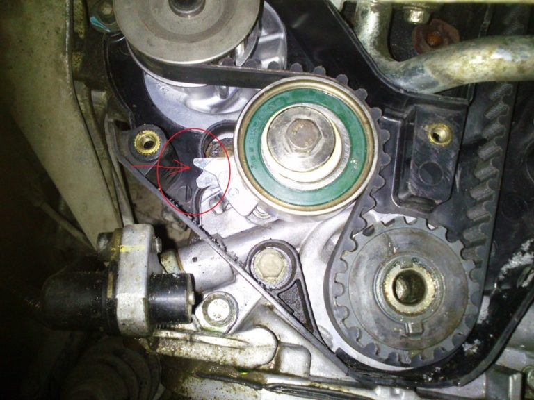 Как самостоятельно монтировать ремни генератора на Дэу Матиз
