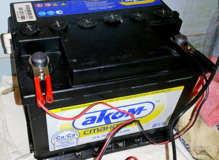 Особенность зарядки свинцово-кальциевого аккумулятора автомобиля