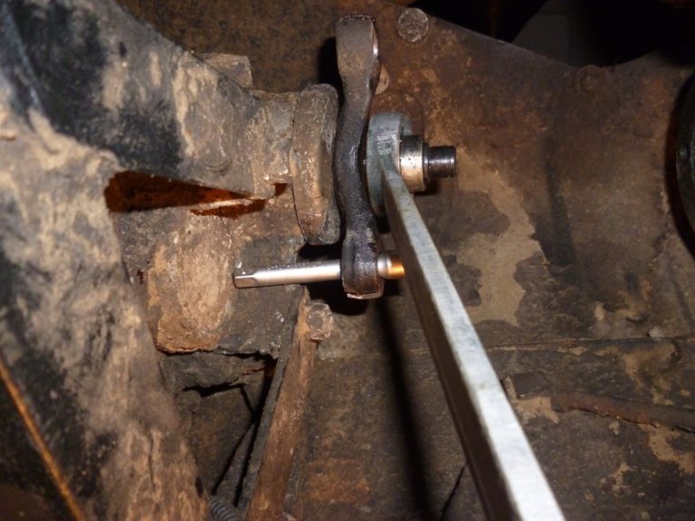 Методика замены промежуточного вала на Ниве