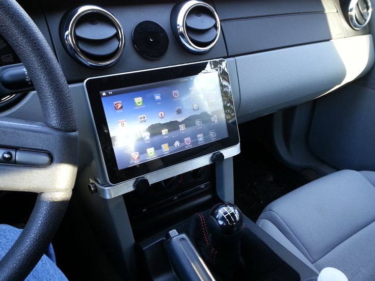 Как установить планшет в авто своими руками?