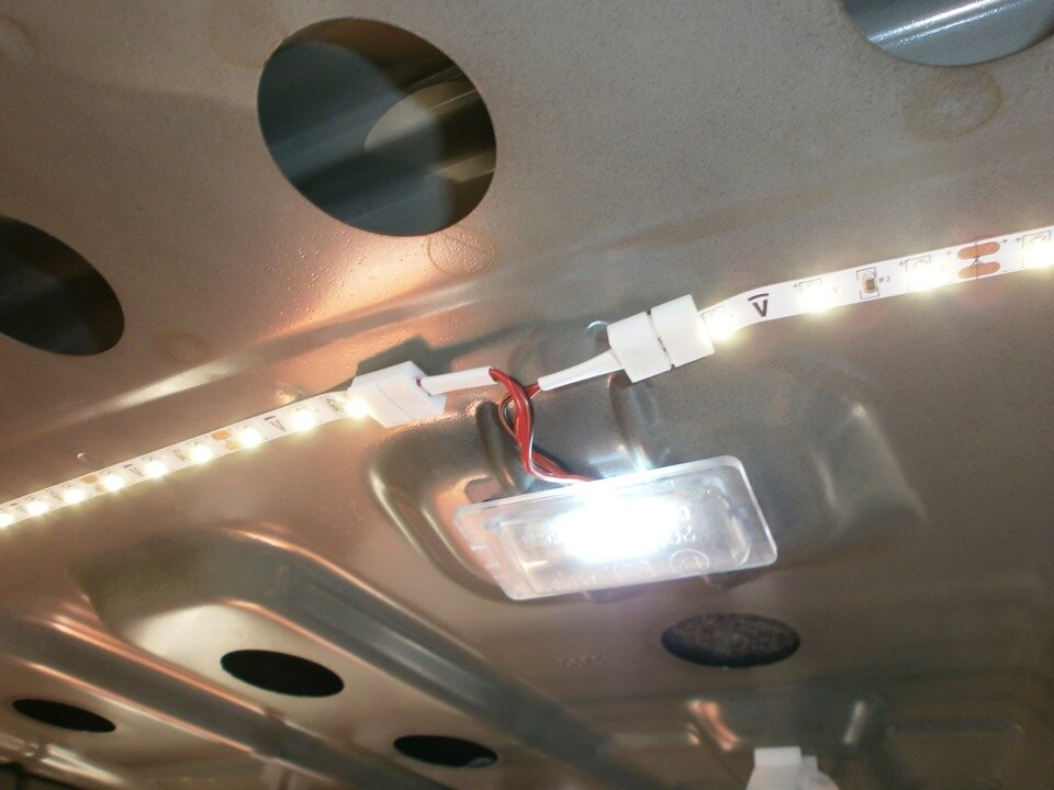 Подключение светодиодной ленты в автомобиль