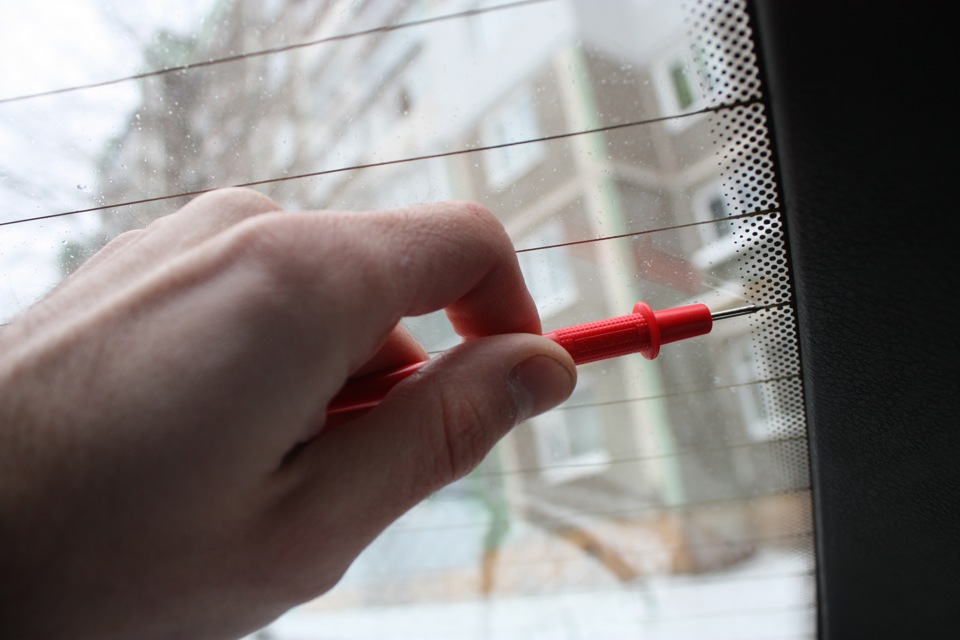 Какое средство для восстановления нитей обогрева заднего стекла выбрать?
