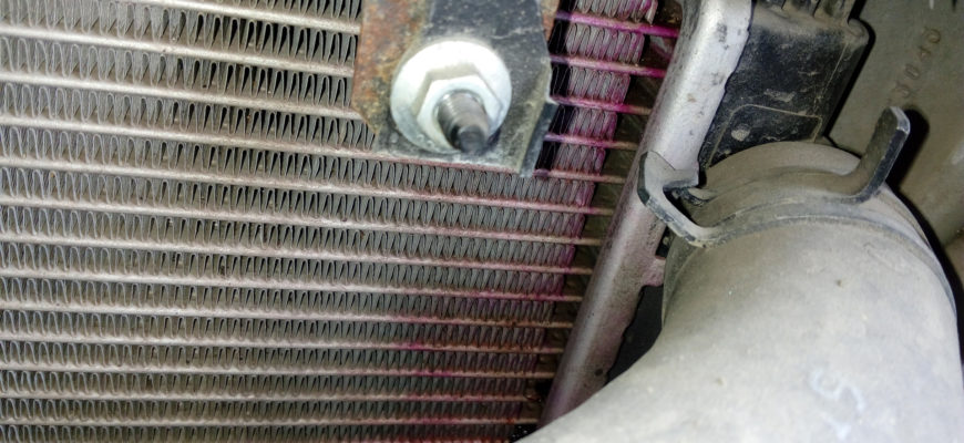 Течет радиатор охлаждения что делать