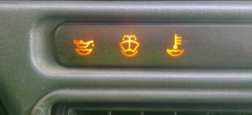 На ваз 2114 горит аккумулятор на панели - 97 фото