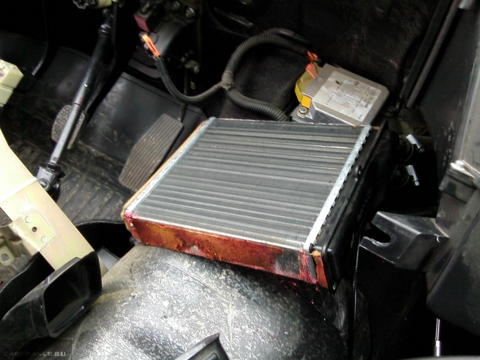 Замена патрубков радиатора автомобиля Chevrolet Niva 1, рестайлинг SUV в Туле