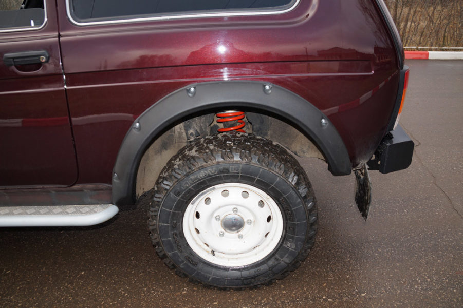Как подобрать шины и диски для автомобиля ВАЗ 2121 Нива?