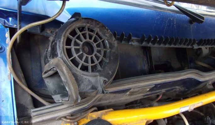 Как заменить моторчик печки на ВАЗ 2115