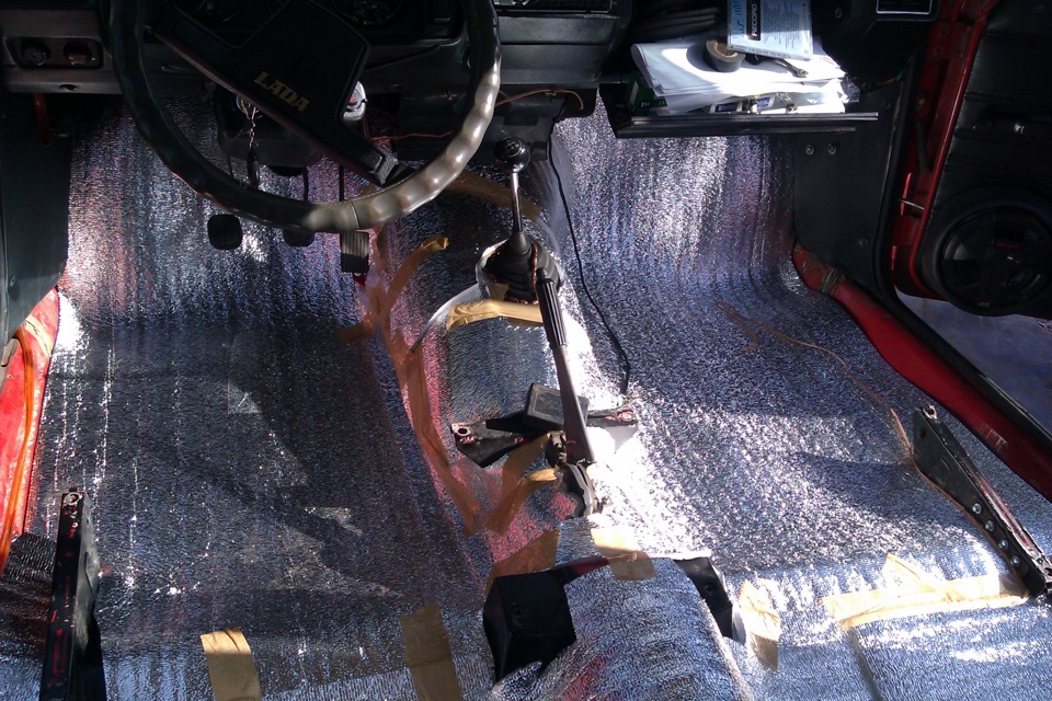 Как высушить антифриз в машине и чем убрать антифриз из салона под ковры