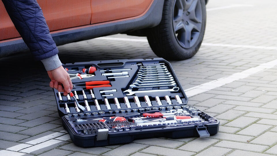 Инструменты для кузовного ремонта автомобилей своими руками
